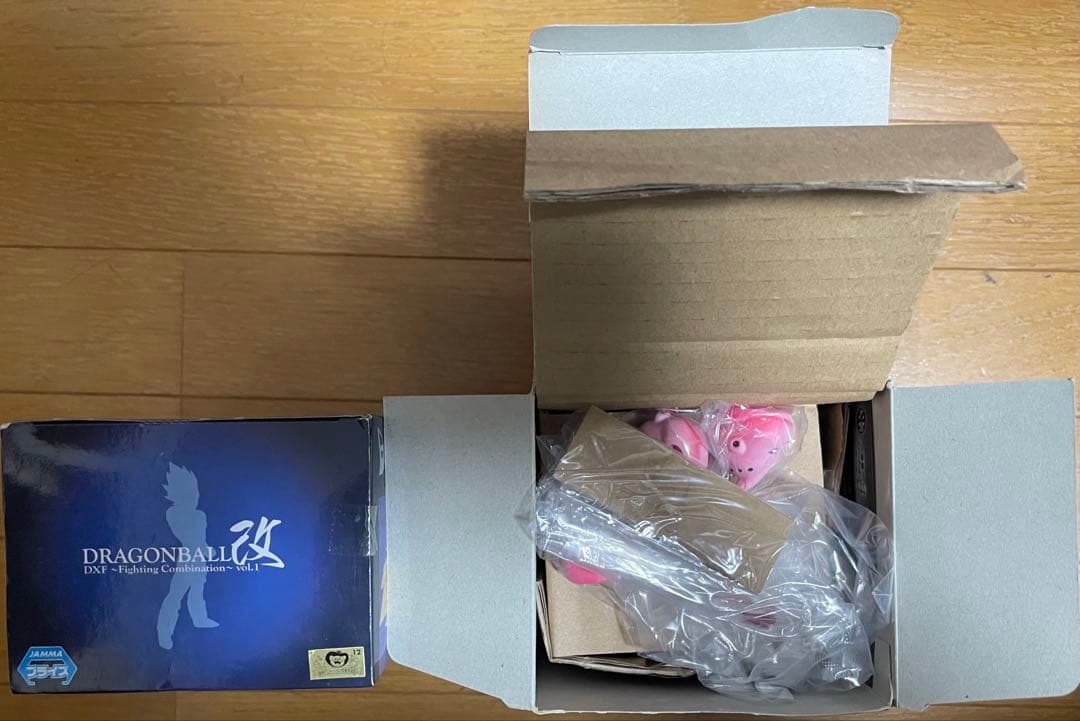 ドラゴンボール ベジータ 魔人ブウ フィギュア