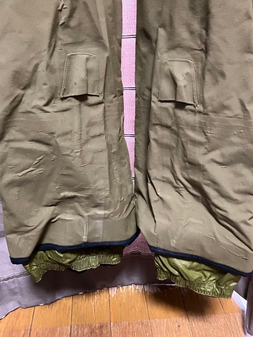 Burton ［ak］ FreeBird BIB パンツ サイズXS