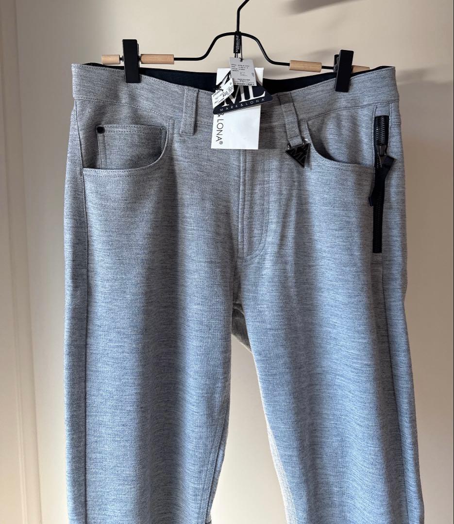 美品 MARK&LONA 保温 スウェットパンツ & インナーシャツ セット