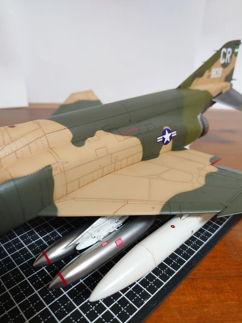 TAMIYA タミヤ 1/48 F-4 ファントム 完成品