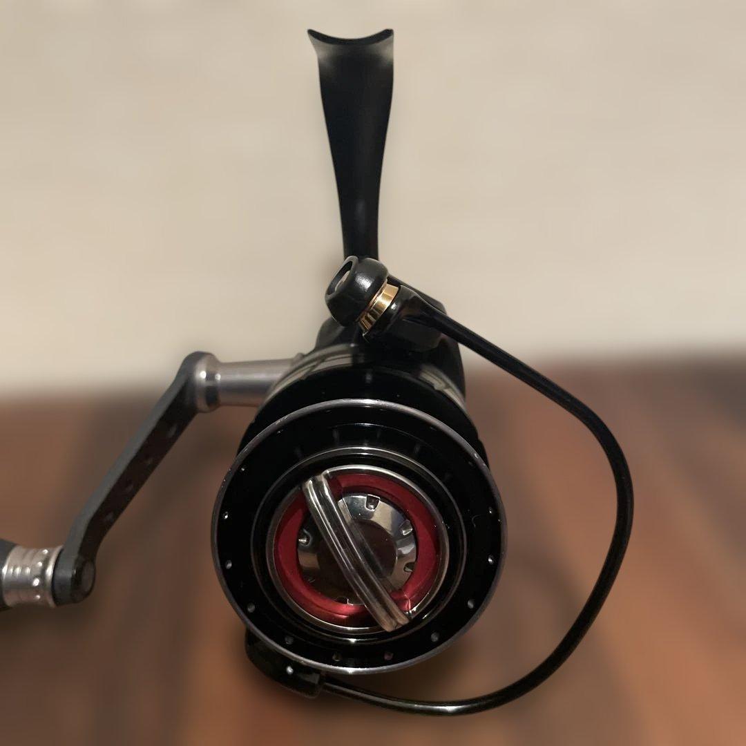 美品 アブガルシア ロキサーニ 2500MSH