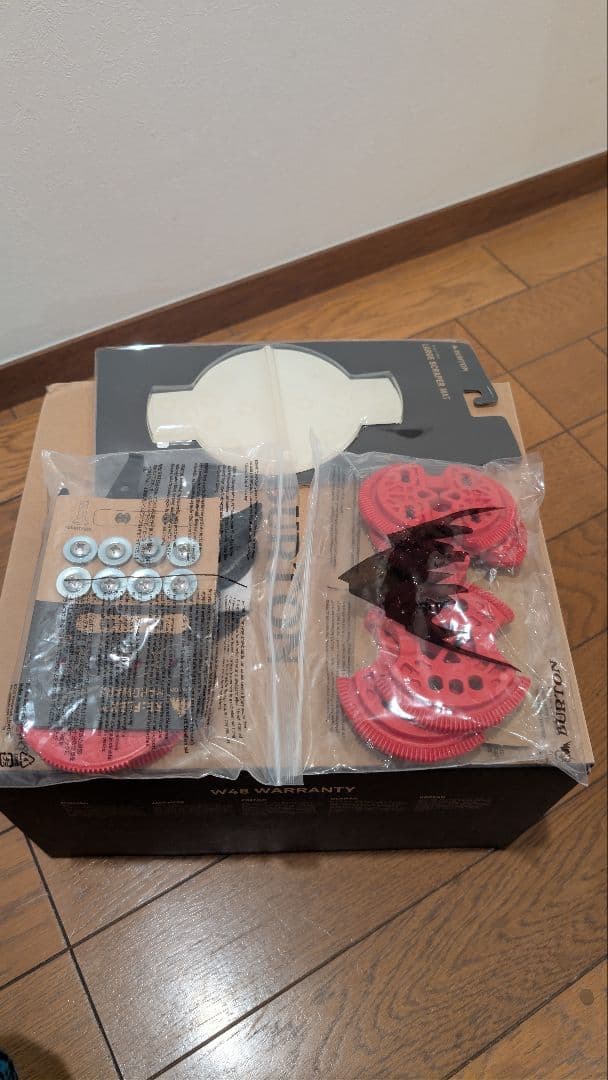 Burton Genesis バインディング Lサイズ 未使用・新品付属品あり