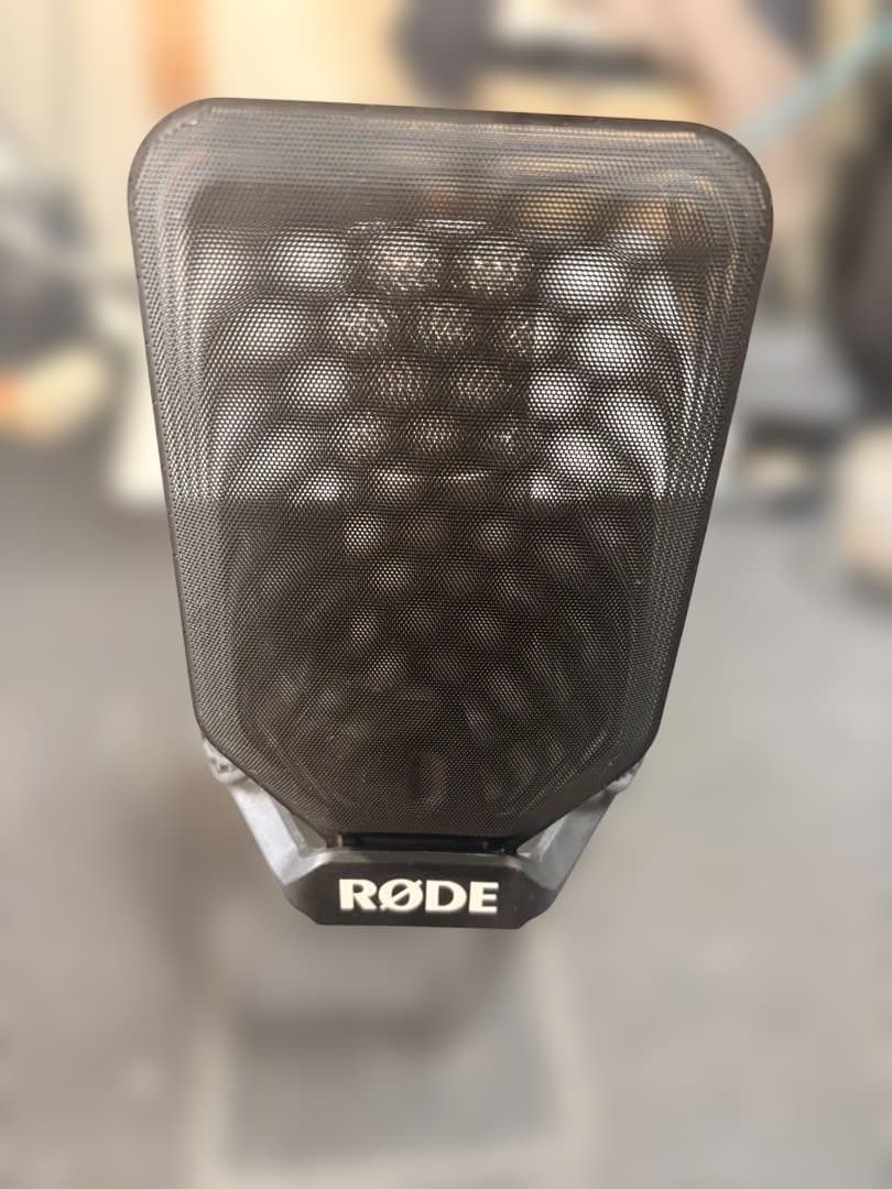 RØDE NT1-A コンデンサーマイク ショックマウント&ポップフィルター付き