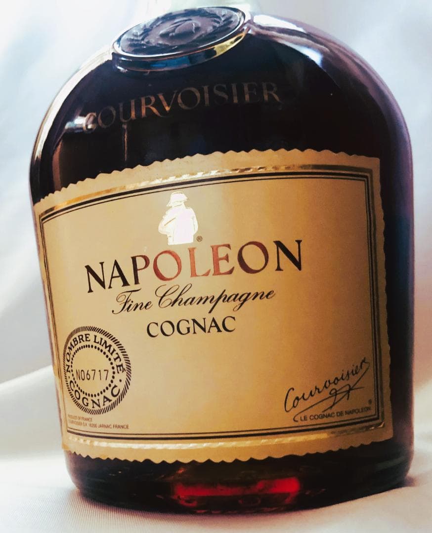 クルボアジェ ナポレオン ファインシャンパーニュ コニャック