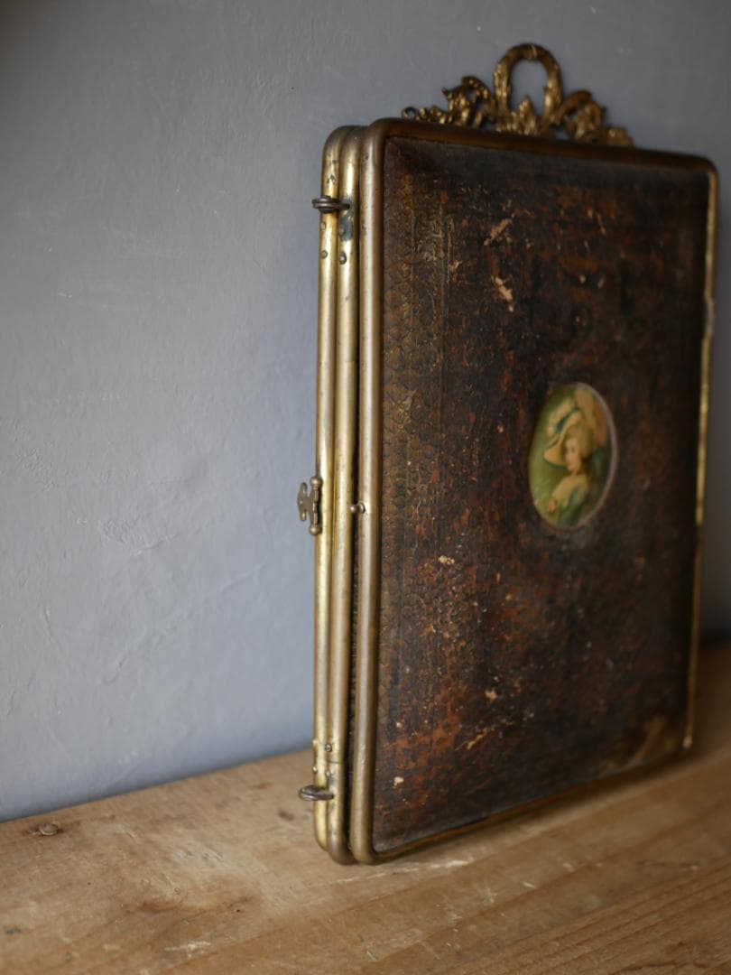 貴婦人のミラー　蛇革　三面鏡　フランスアンティーク　アンティークのある暮らし