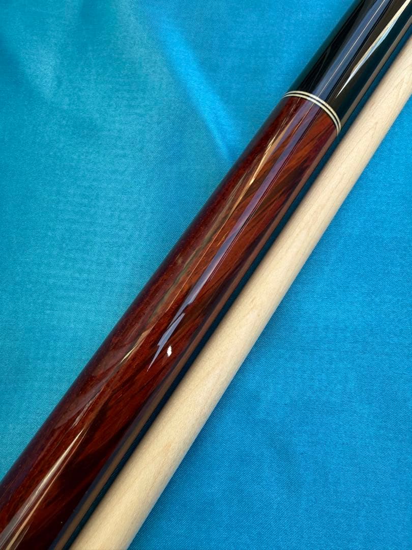 Predator Aspire ビリヤードキュー