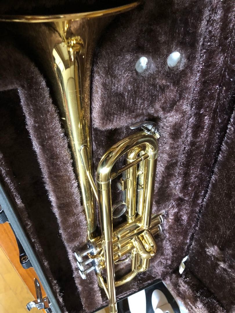 ヤマハ　トランペット　2335