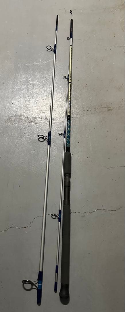Saurus ショアジギングロッド　13ft