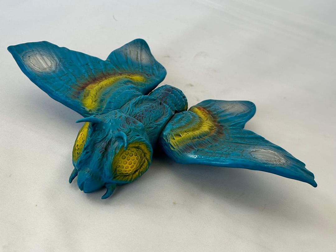 モスラ ソフビフィギュア 青色 ブルマァク復刻　バンダイ