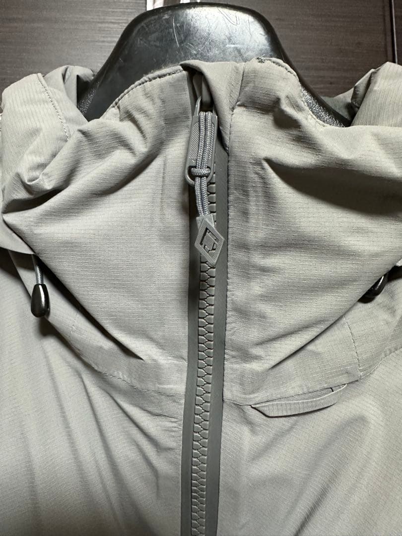 スノーボード BURTON 2018 AK457 LIGHT DOWN JACKET