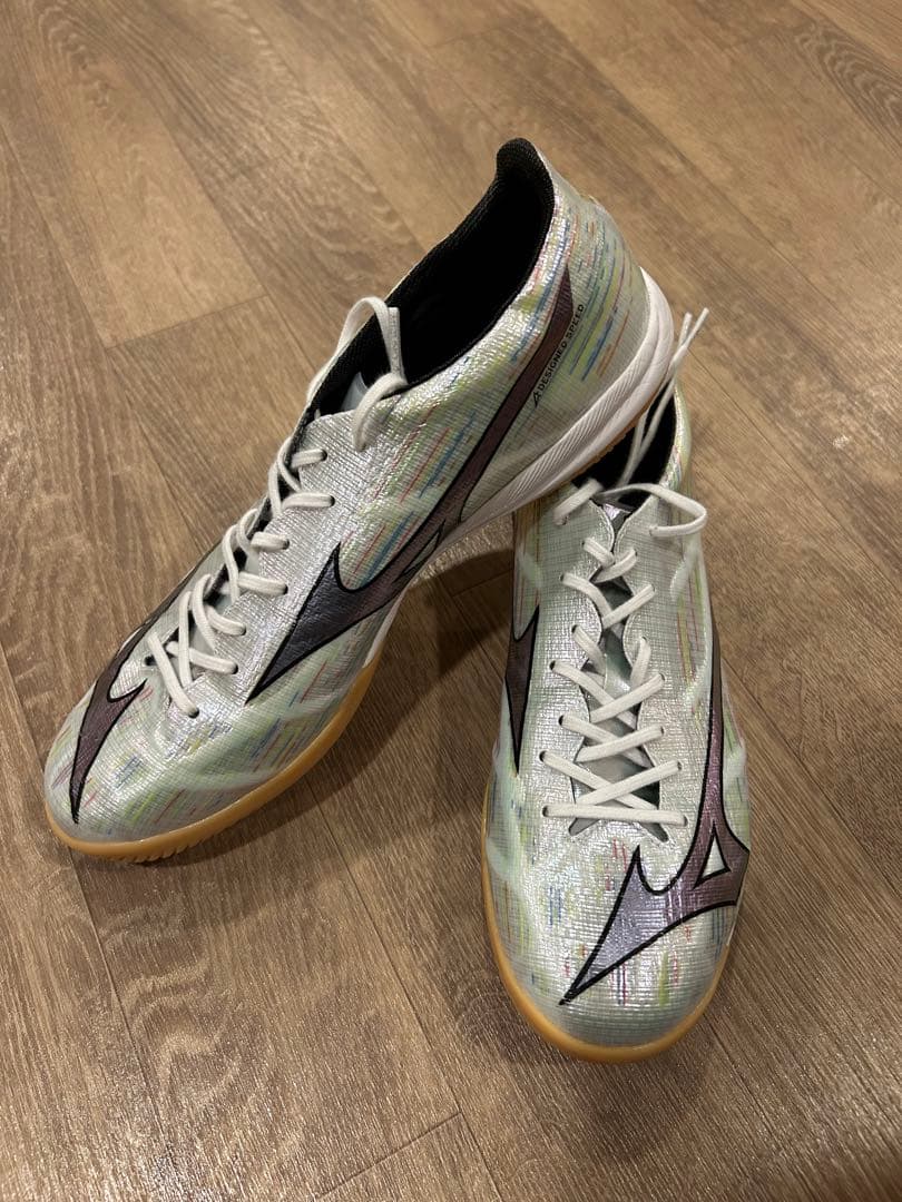 ミズノ アルファ エリートIN フットサルシューズ