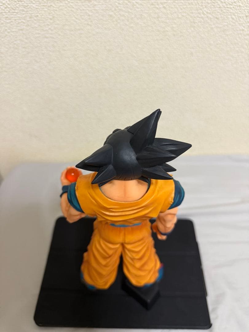 ドラゴンボールZ 30周年 孫悟空 フィギュア 30周記念 Grandista