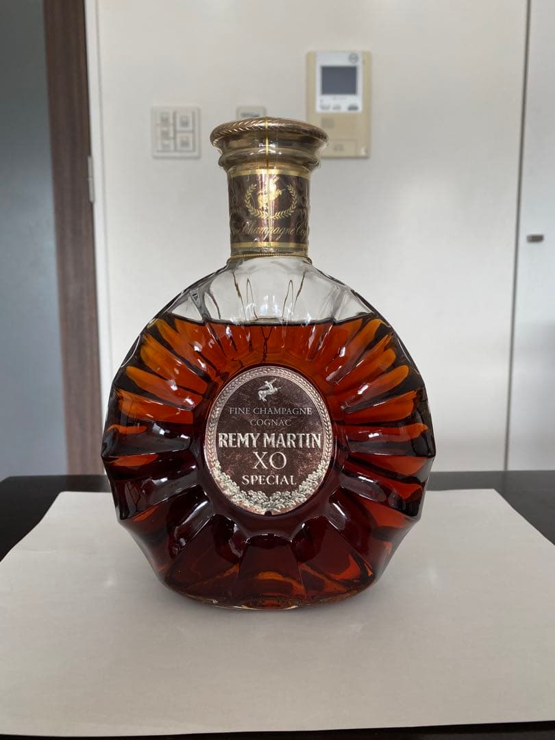 レミーマルタン REMY MARTIN XO SPECIAL 700ml