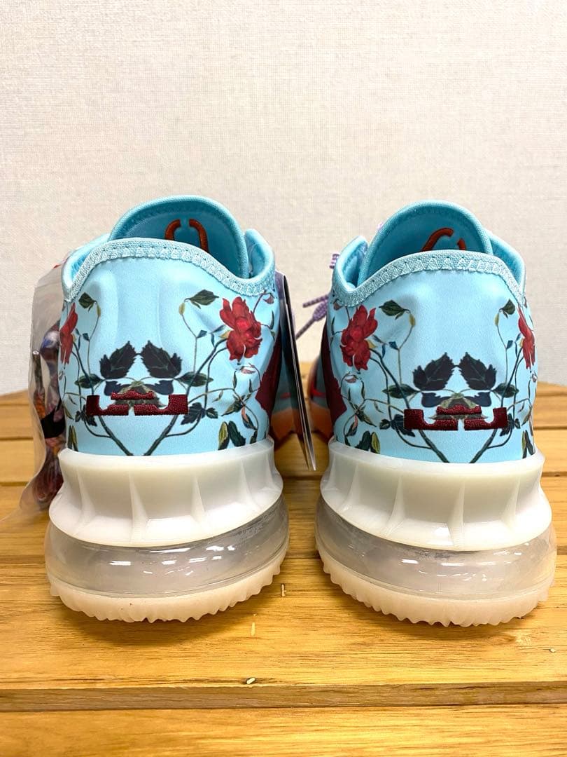 シューズ(男性用) NIKE LEBRON XVIII LOW \"FLORAL\" 28cm