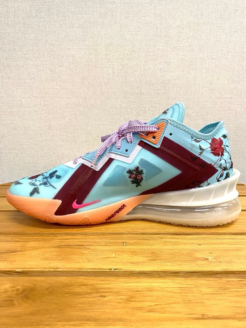 シューズ(男性用) NIKE LEBRON XVIII LOW \"FLORAL\" 28cm