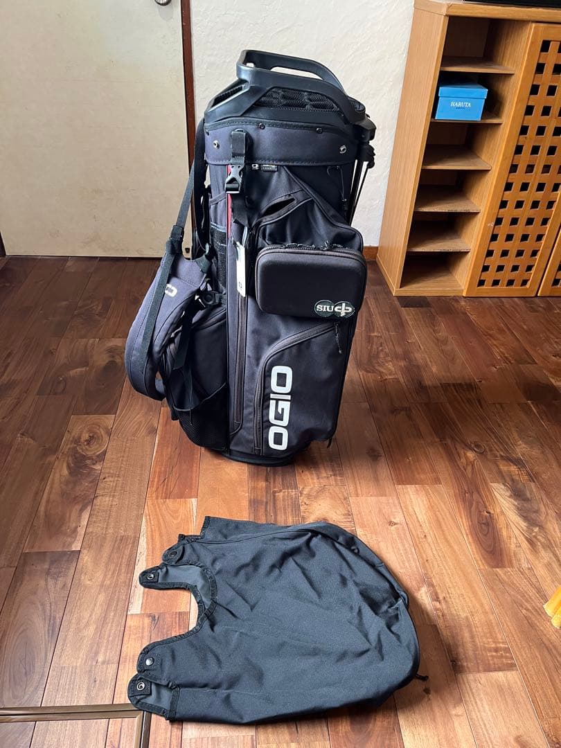 OGIO ブラック キャディバッグ スタンド付き