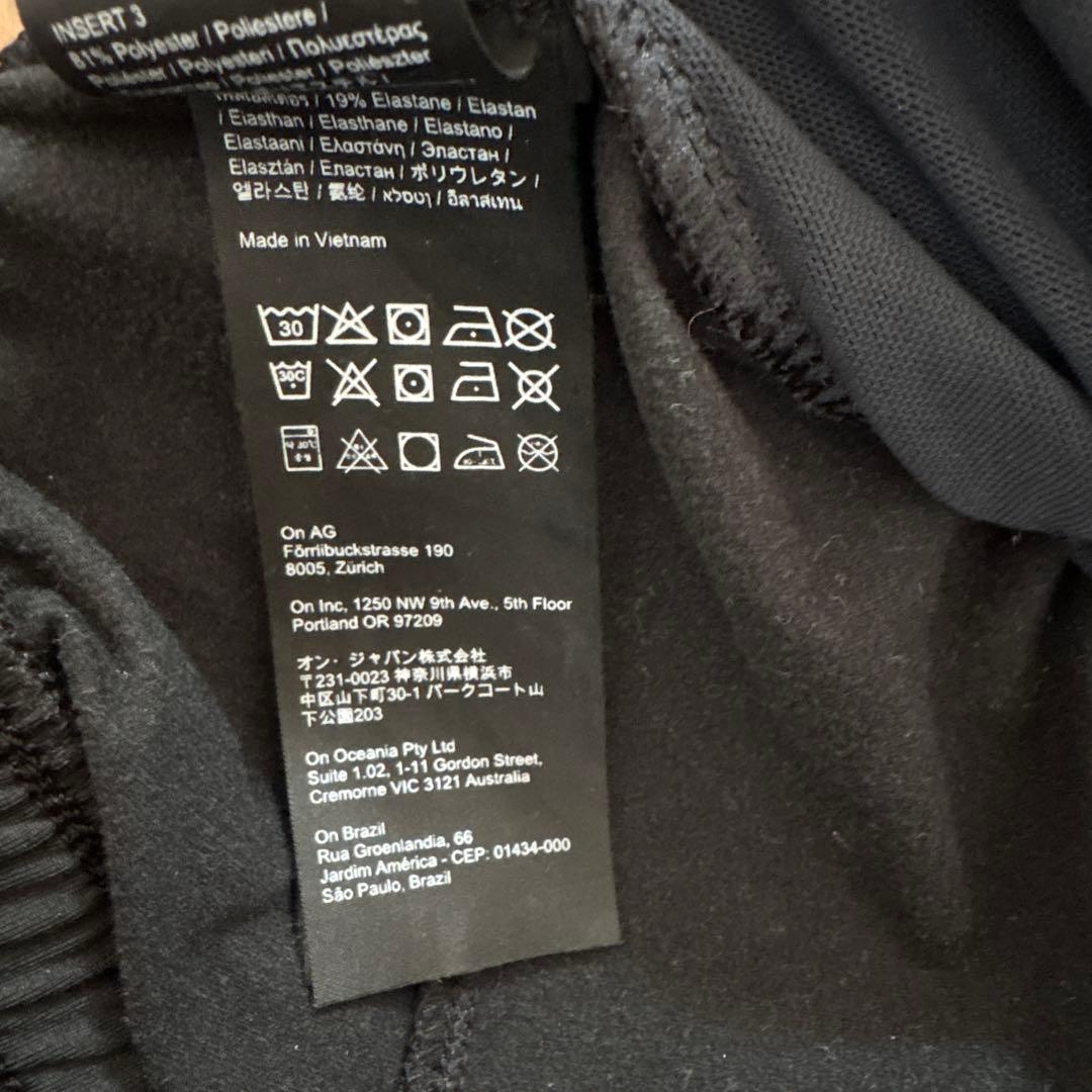 On ランニングパンツ ブラック ウインドパンツ レディース XS