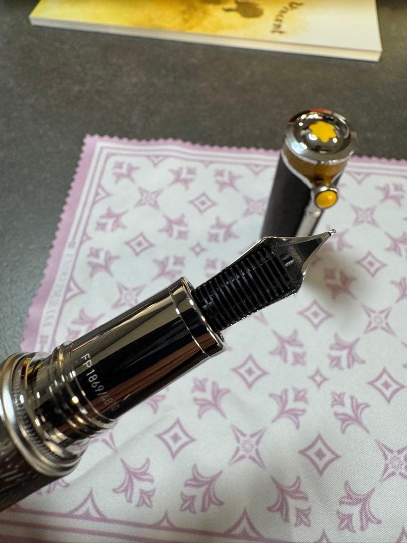 モンブラン　Mont Blanc 万年筆　ゴッホ　リミテッドエディション