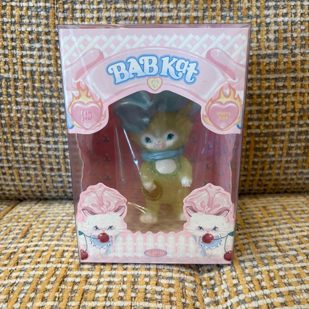 Ms LUTRA BAB Kat フィギュア
