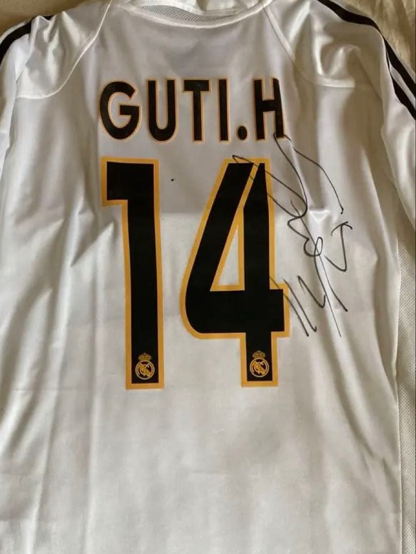 グティ　サイン入り　ユニフォーム　レアルマドリード　スペイン