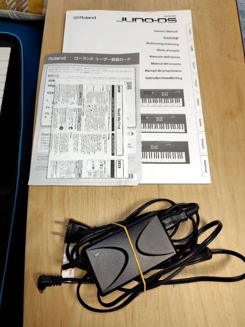 Roland JUNO-DS61 専用ケース付き