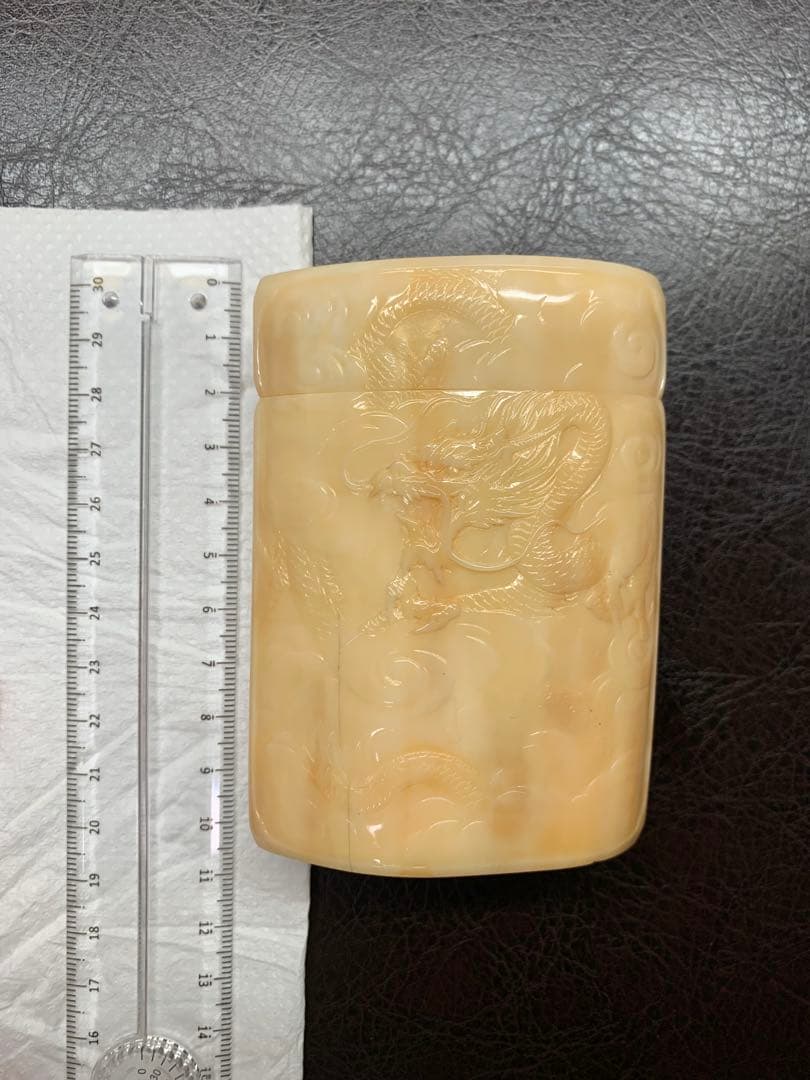 海象牙製 龍虎彫刻 円筒容器 彫刻工芸 183g