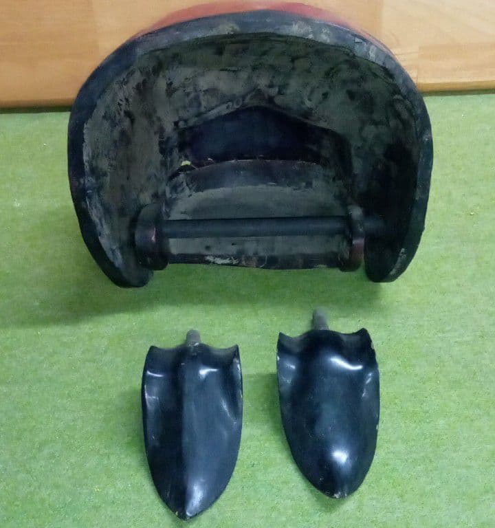 獅子頭 雌型 木製 木彫り 時代物 アンティーク 置物 縁起物