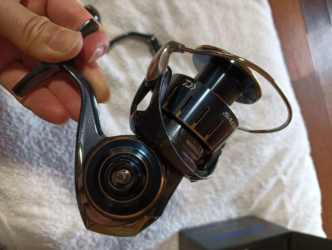 DAIWA SALTIGA 4000-XH ソルティガ