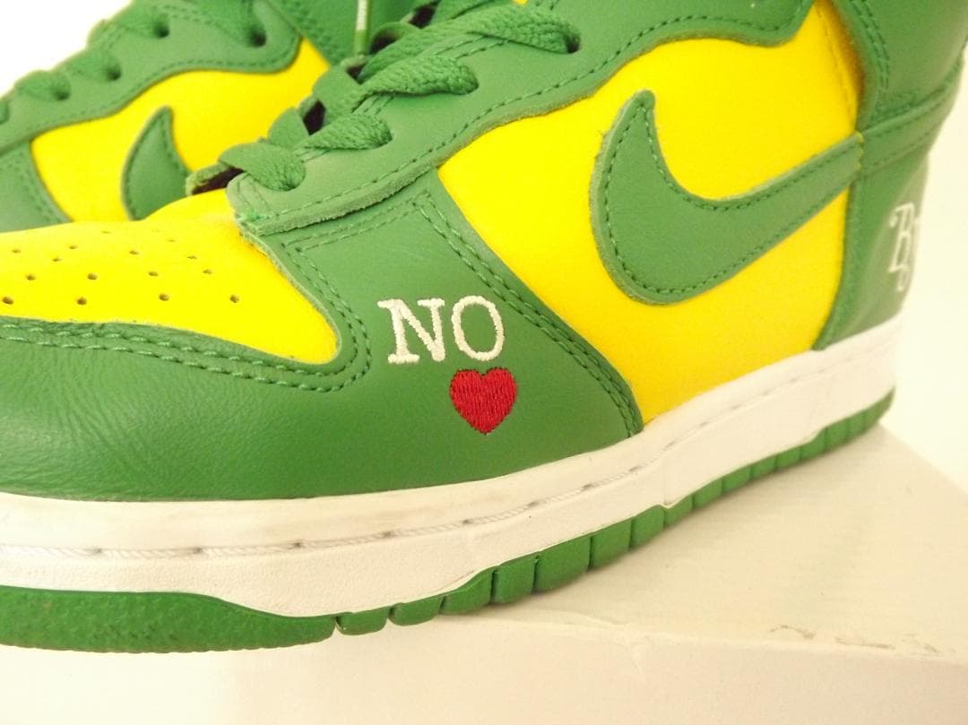 SUPREME(シュプリーム)× NIKE(ナイキ)ダンク ハイ スニーカー