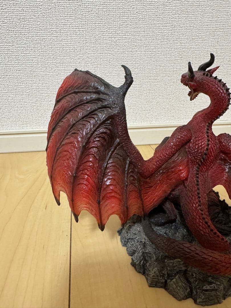 ドラゴンズドグマ ドラゴン フィギュア DRAGON'S DOGMA