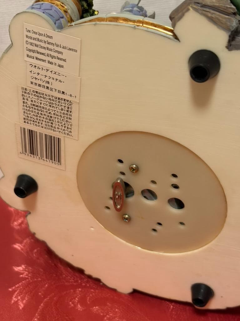 ディズニー　スノードーム　オルゴール　プリンセス