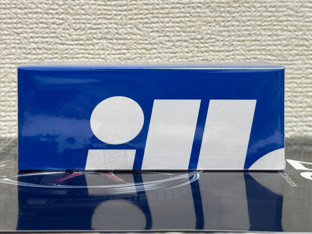 Tarmac 1/64 RWB 993 Super Nine ミニカー