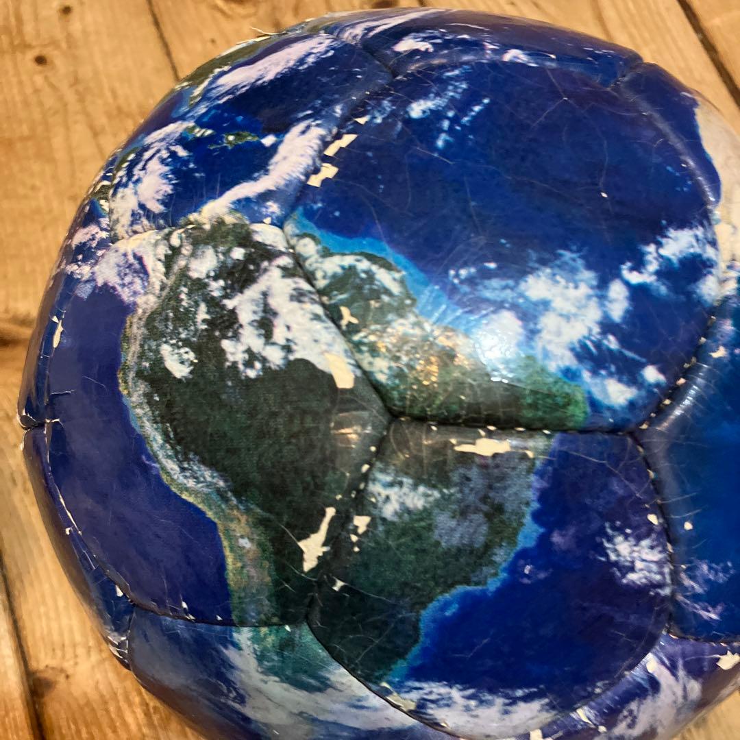 サッカーボール地球儀