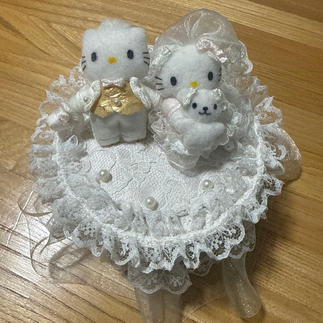 レア　ハローキティ ウエディング