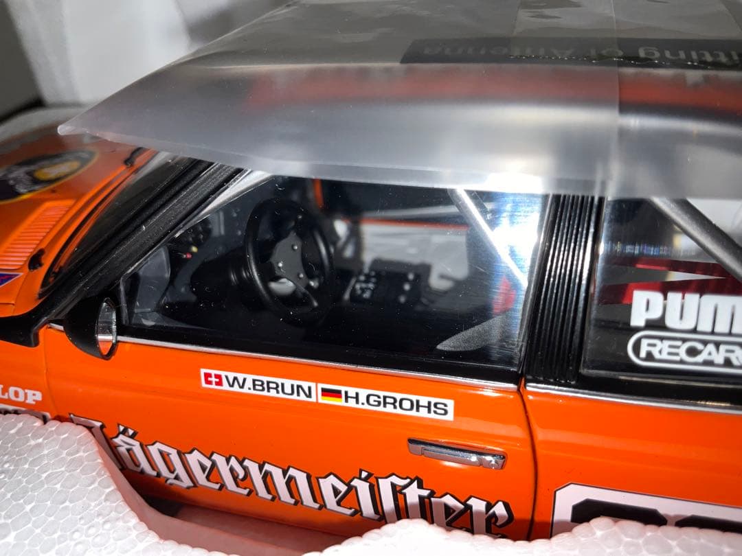 Autoart  635CSi オートアート ディーラー別注 1/18