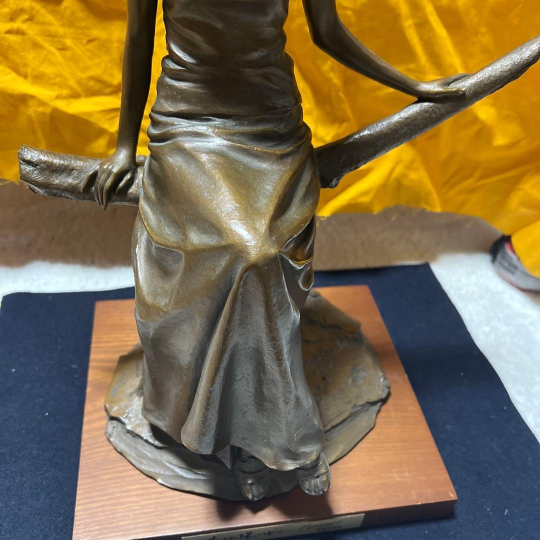 大道寺光弘 木もれ陽の中で ブロンズ像 美人像 置物 世界限定1000体