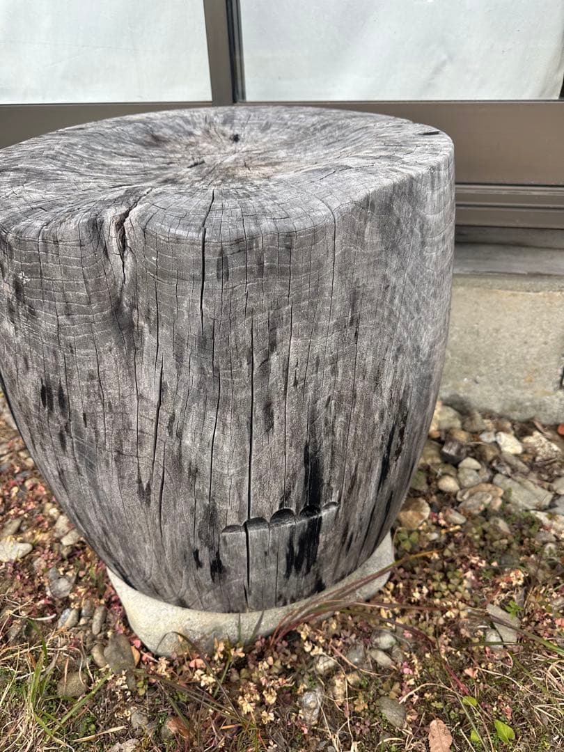 【現品限り】臼をリメイクした一点物の椅子