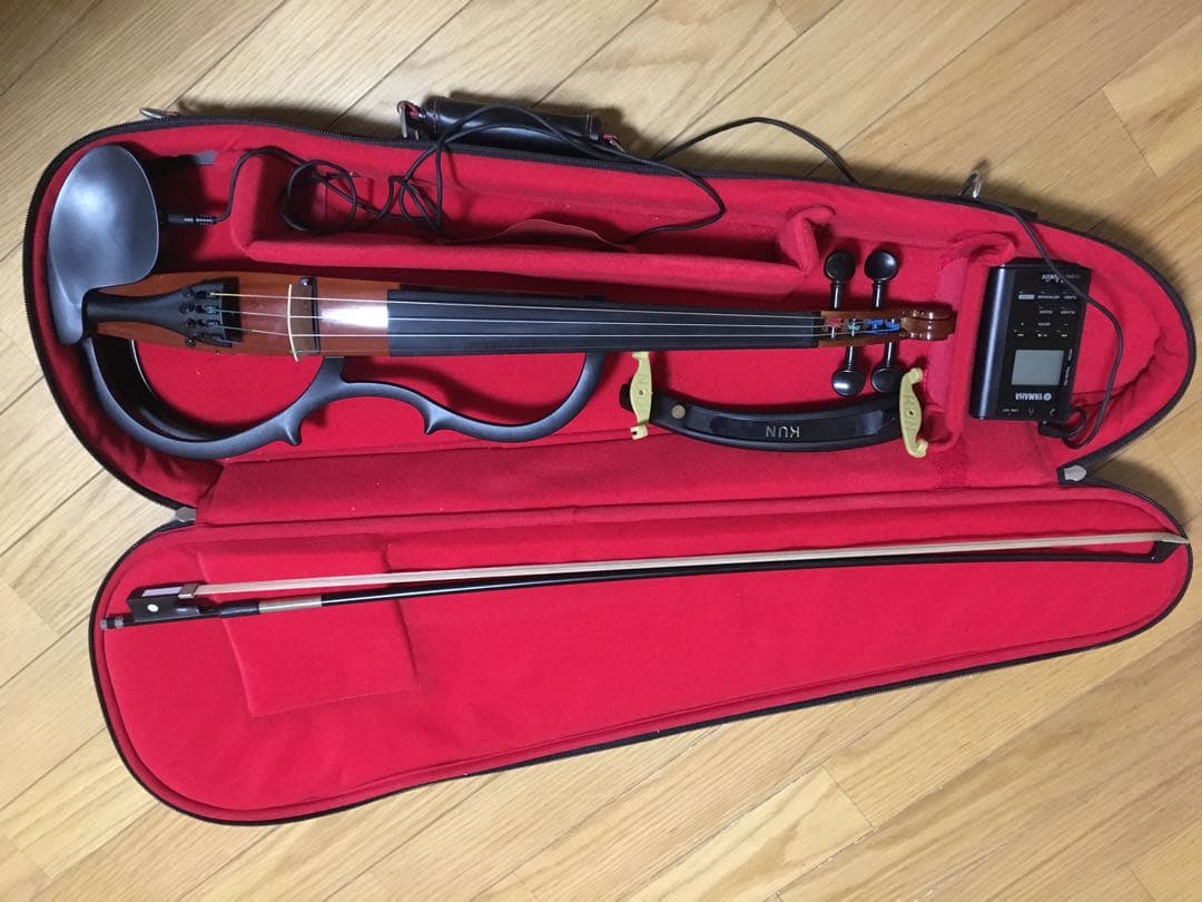 弦楽器 YAMAHA SV150