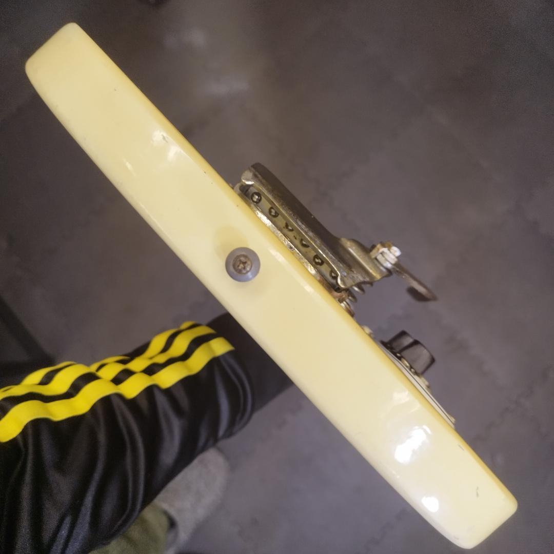 TEISCO テスコ S-2 ビザールギター 白系