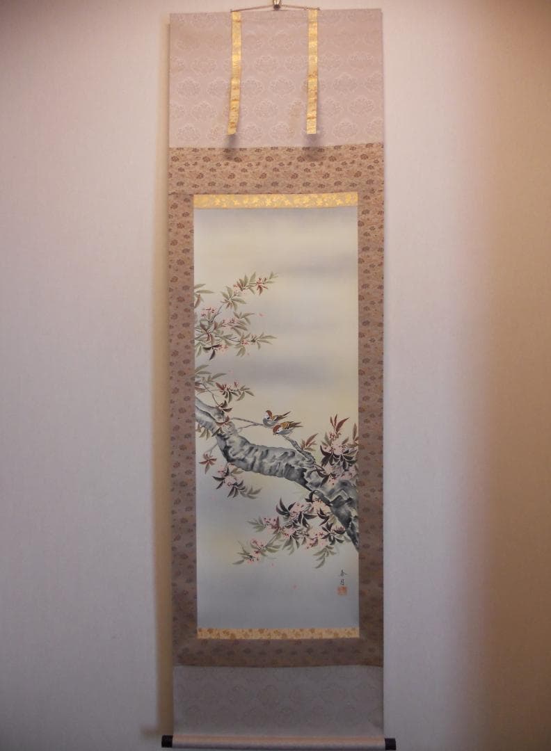 掛け軸 小川香月 『 桜花爛漫 』 絹本 希少 軸装 茶道具 掛軸 美品 です。