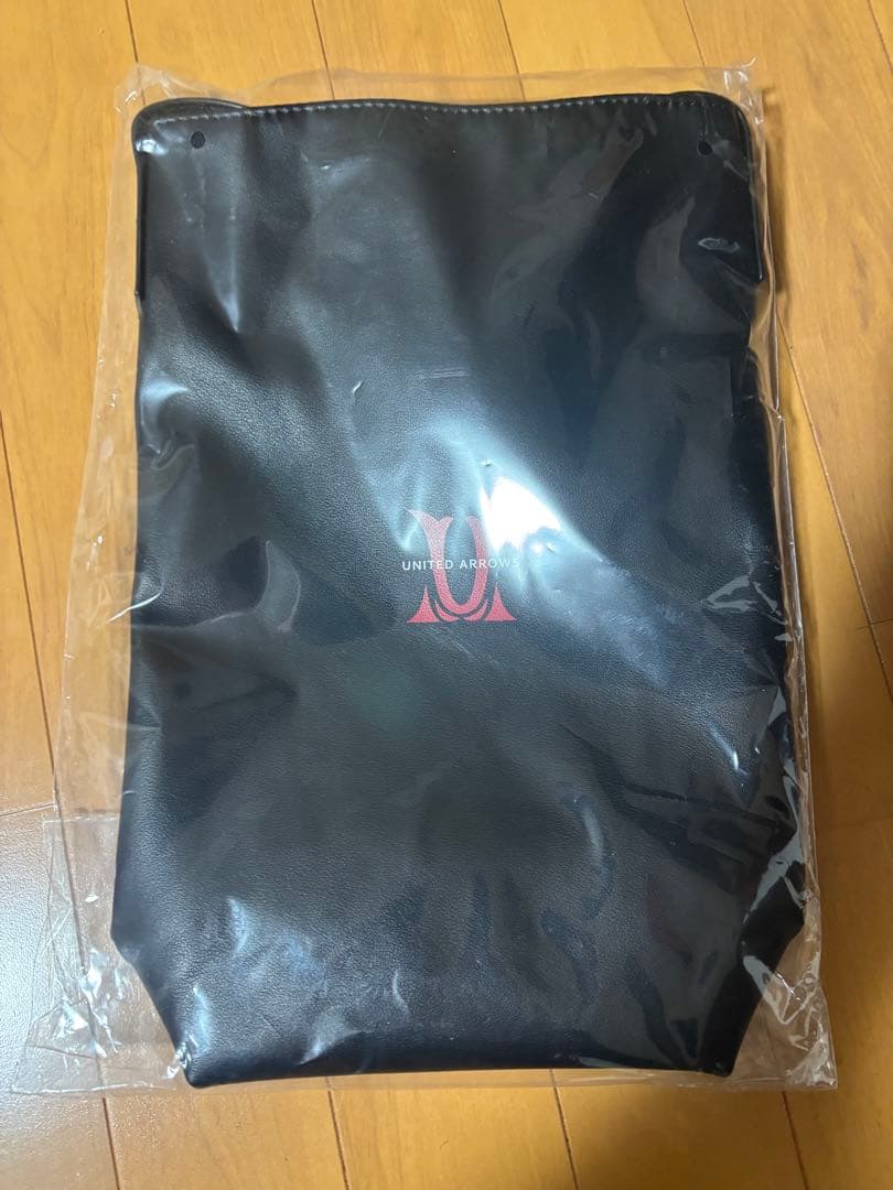 United Arrows 日本酒 ボトル入り 黒