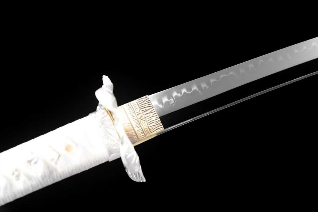 【白月魁】古兵器 刀装具 日本刀　模造刀 居合刀 武士道 鑑賞用 美術刀 贈り物