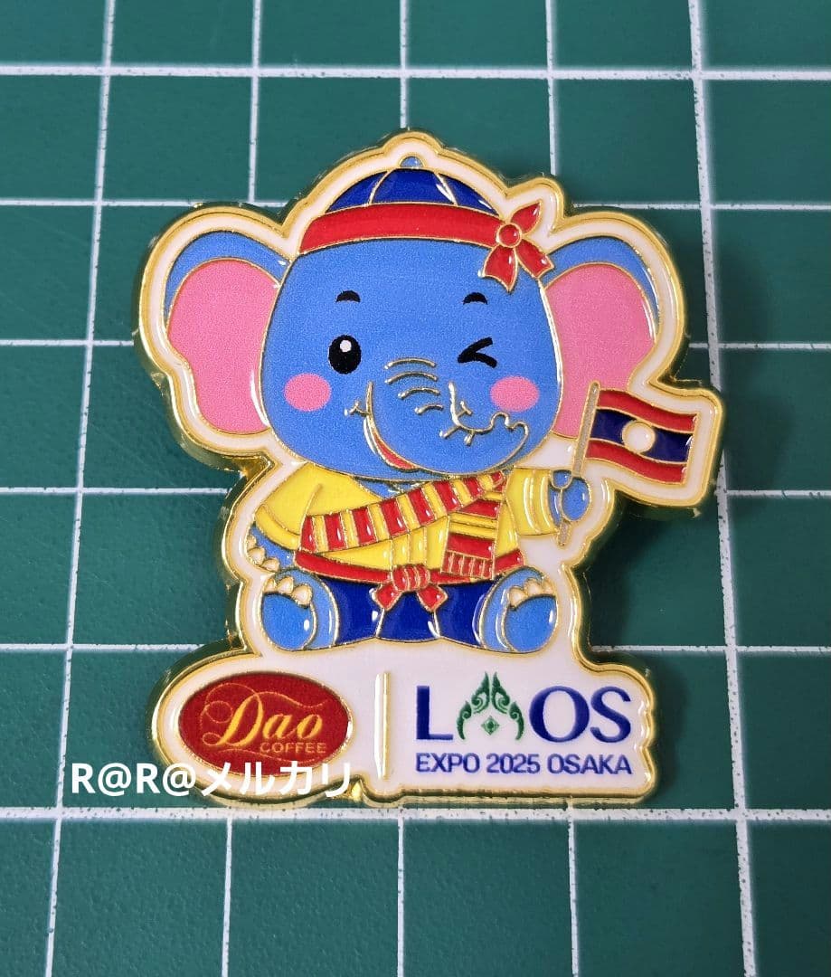 万博　ラオス館　ピンバッジ　ラオスパビリオン　青
