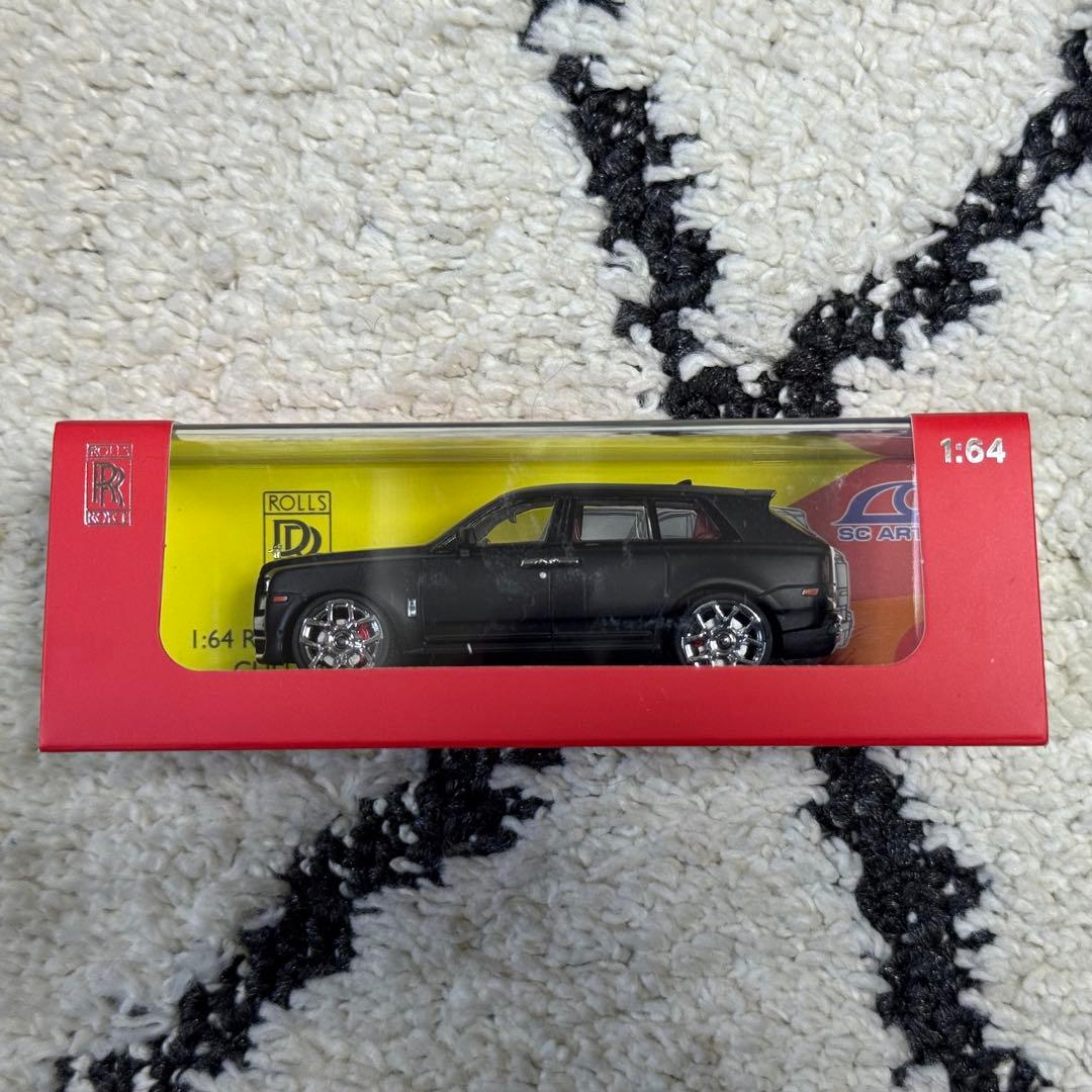ロールス・ロイス・カリナン マットブラック 1/64