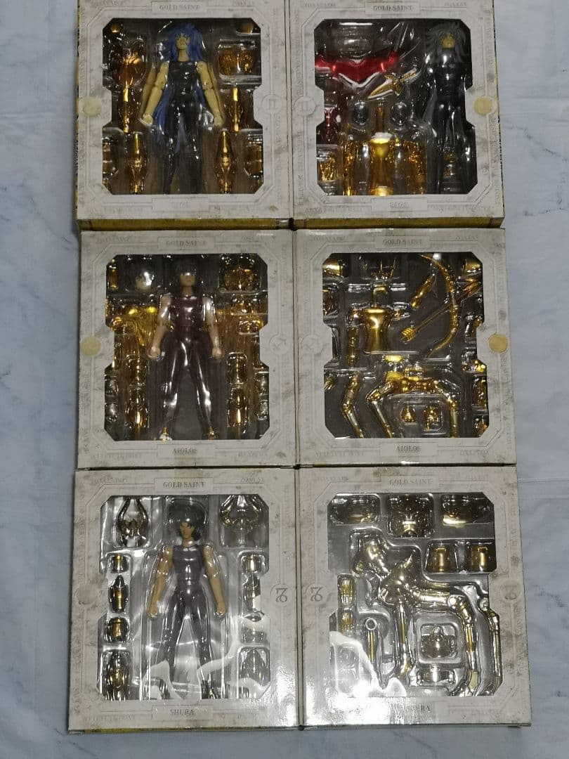 聖闘士星矢　聖闘士聖衣神話　全　ゴールド　セイント　台座　マイス　フィギュア