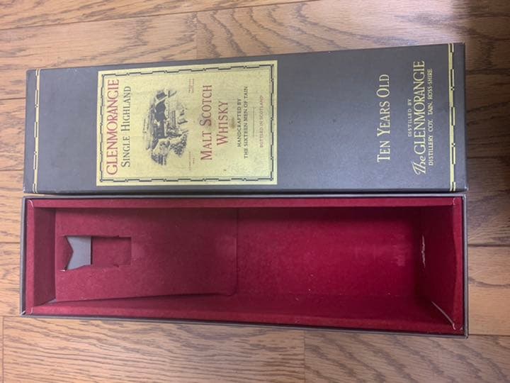 グレンモーレンジ 10年  90年代の旧正規品【国分】のギフトボックス入り
