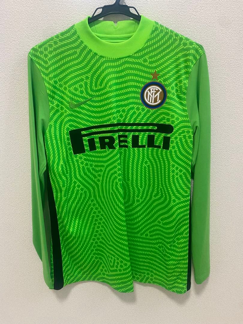 インテル　ハンダノビッチ　GKユニフォーム