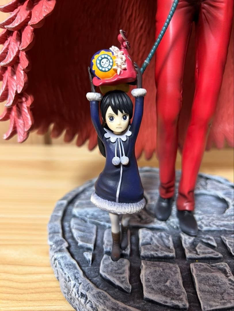 【稀少】ドフラミンゴ　フィギュア　Eon Studio