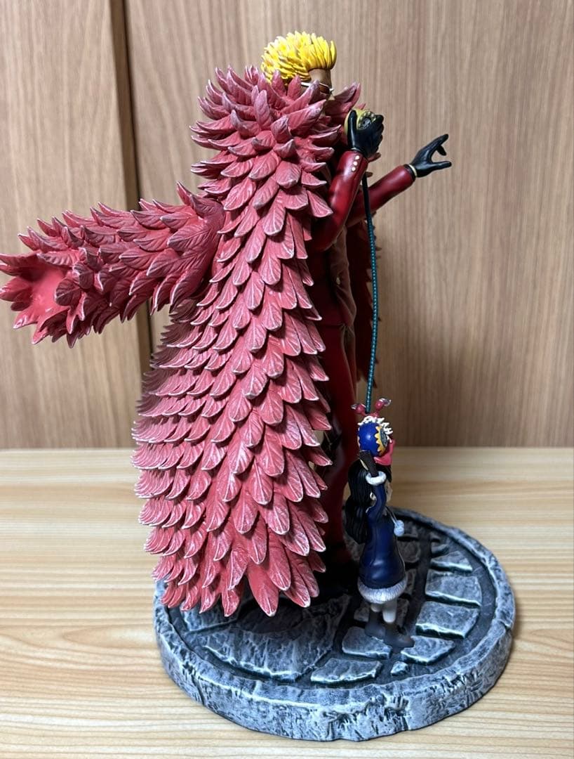 【稀少】ドフラミンゴ　フィギュア　Eon Studio