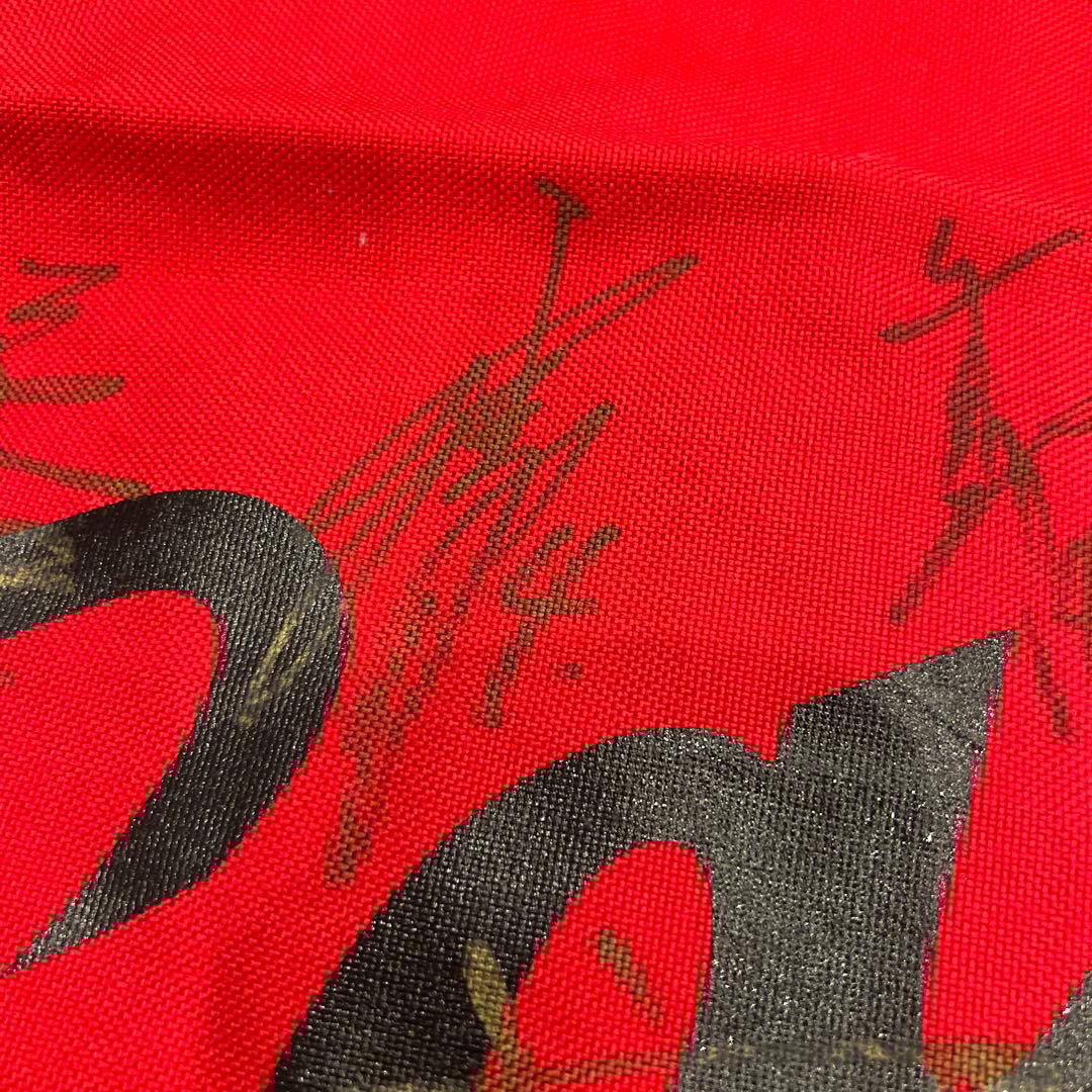 広島東洋カープ　直筆サイン入り　メッセンジャーバッグ　赤黒　2